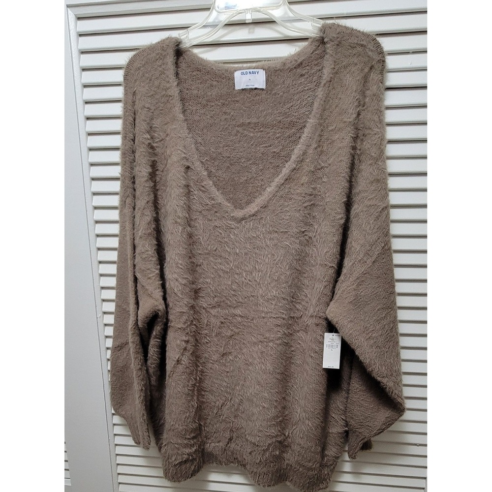 Womens XL Fuzzy V-Neck Sweater Taupe Brown Eyelash Knit Oversized NWT